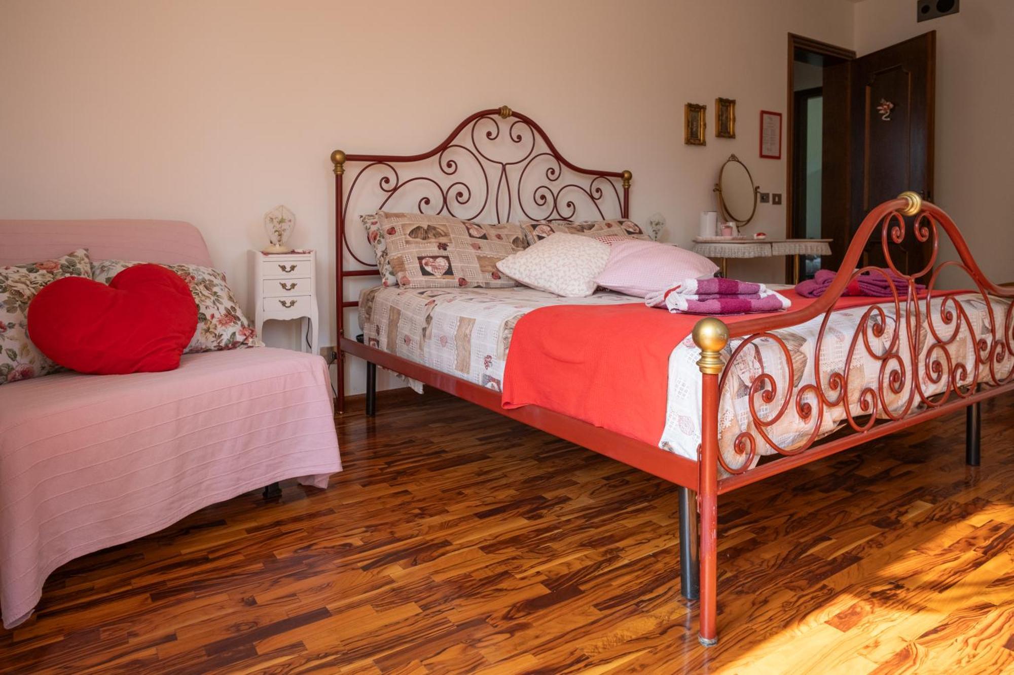 Bed and Breakfast La Vie En Rose à Buia Extérieur photo